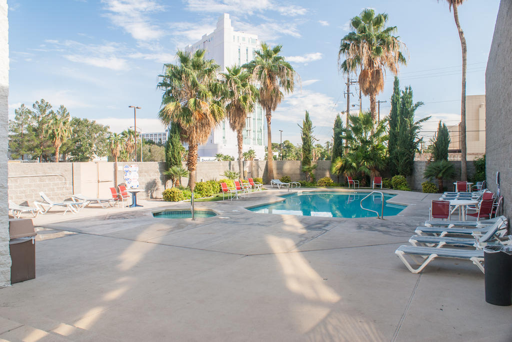 Clarion Hotel & Casino Las Vegas Extérieur photo